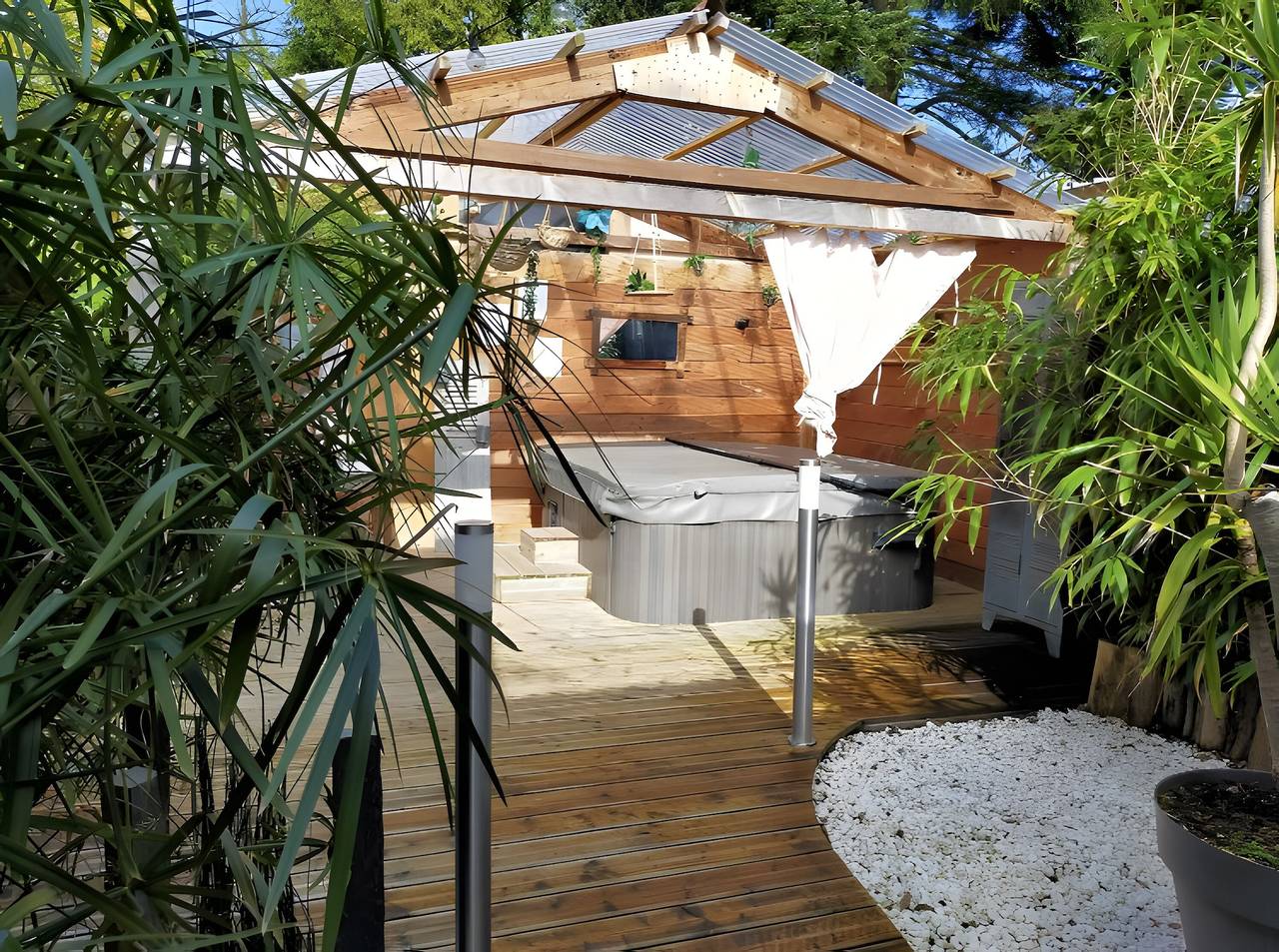 Familien- und Gruppenunterkunft nahe Guingamp in Ploumagoar, Guingamp Region