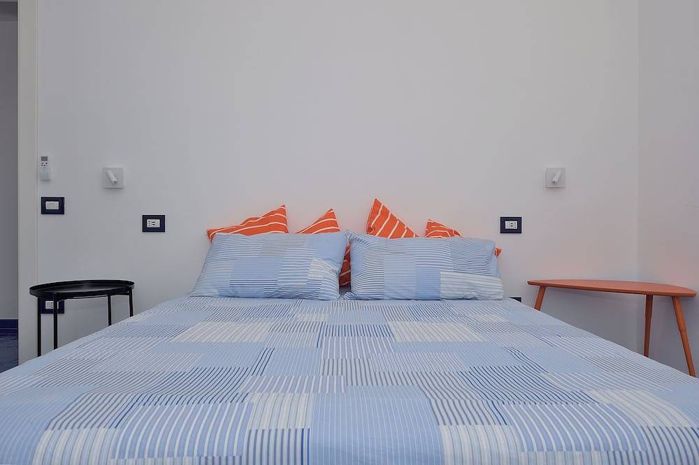 Entire apartment, The Bell Tower Clock with panoramic views in Minori, Amalfi Coast