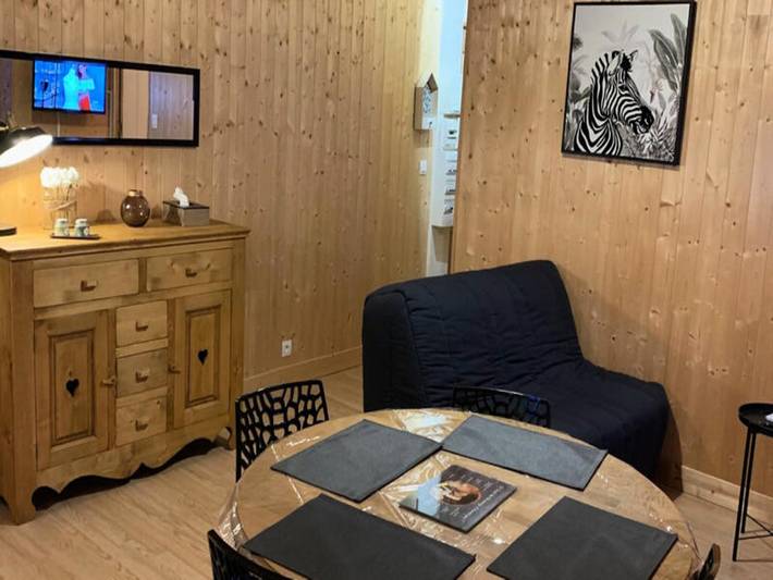 Gîte pour 4 personnes, adapté aux familles dans Bowling Le Mont Dore - 4