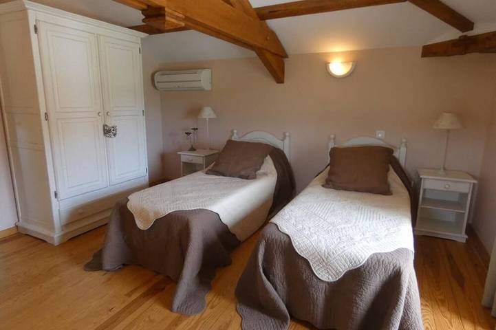 Location de vacances pour 4 personnes, avec piscine et jardin à Hontanx - 2