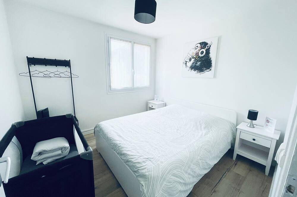 Apartamento entero, ✈️🚆Large T2 Ground floor Hyper center - Shuttle* & Sauna* + 🅿️Parking in Beauvais, Río Oise