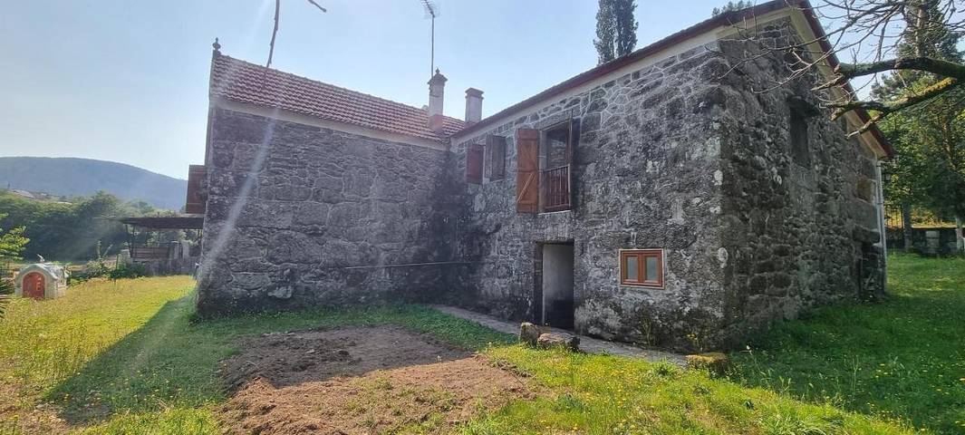 Casa de vacaciones para 8 personas, con vistas además de piscina y jardín en Provincia de Pontevedra - 3
