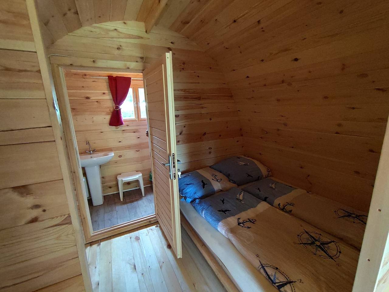 Glamping Pod am See in Wittenborn, Kreis Segeberg