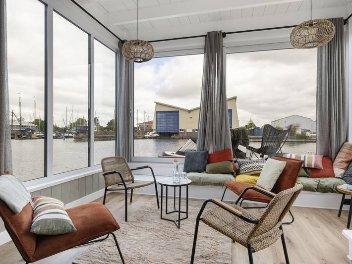 Harboursuite 2 incl. motorboot in Woudsend, Ijsselmeer