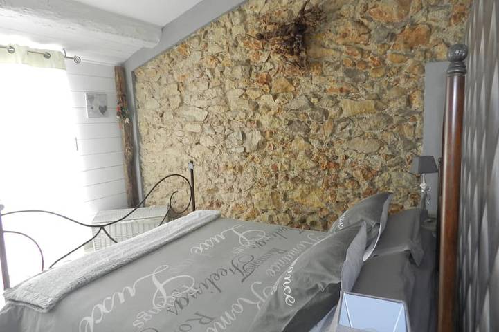 Gîte pour 2 personnes, avec jacuzzi et balcon à Murviel-lès-Béziers - 3