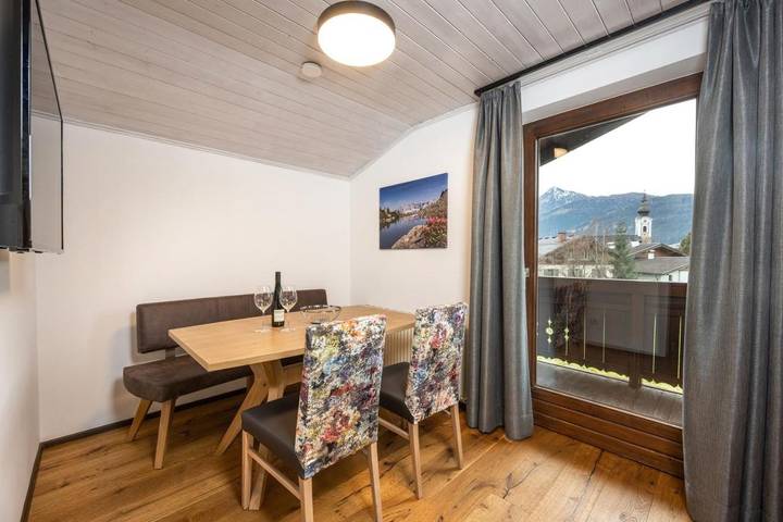 Ferienwohnung für 8 Personen, mit Balkon und Ausblick in Altenmarkt im Pongau - 4