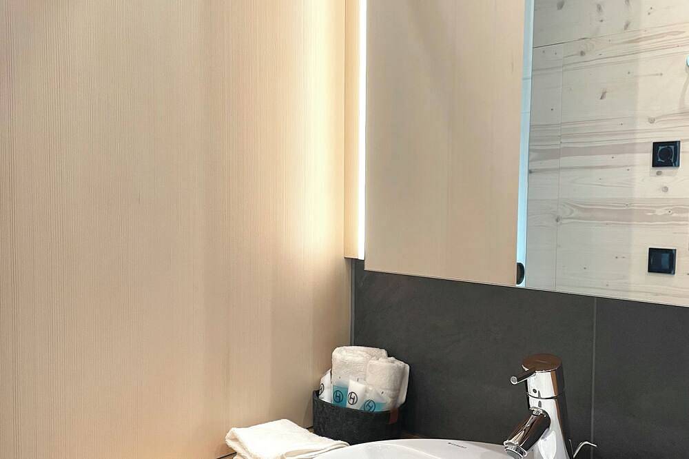 Ganze Wohnung, Hohentwiel Apartments - Ferienwohnungen am Bodensee in Singen, Hegau