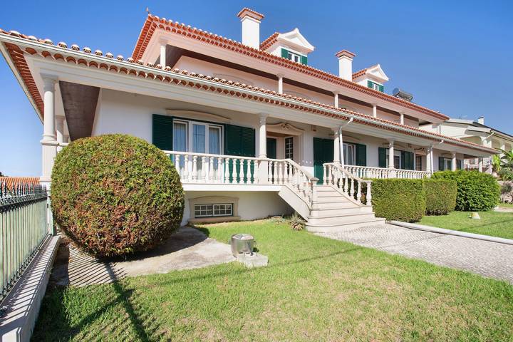 Casa de férias para 4 pessoas, com Varanda e Jardim em Caldas da Rainha