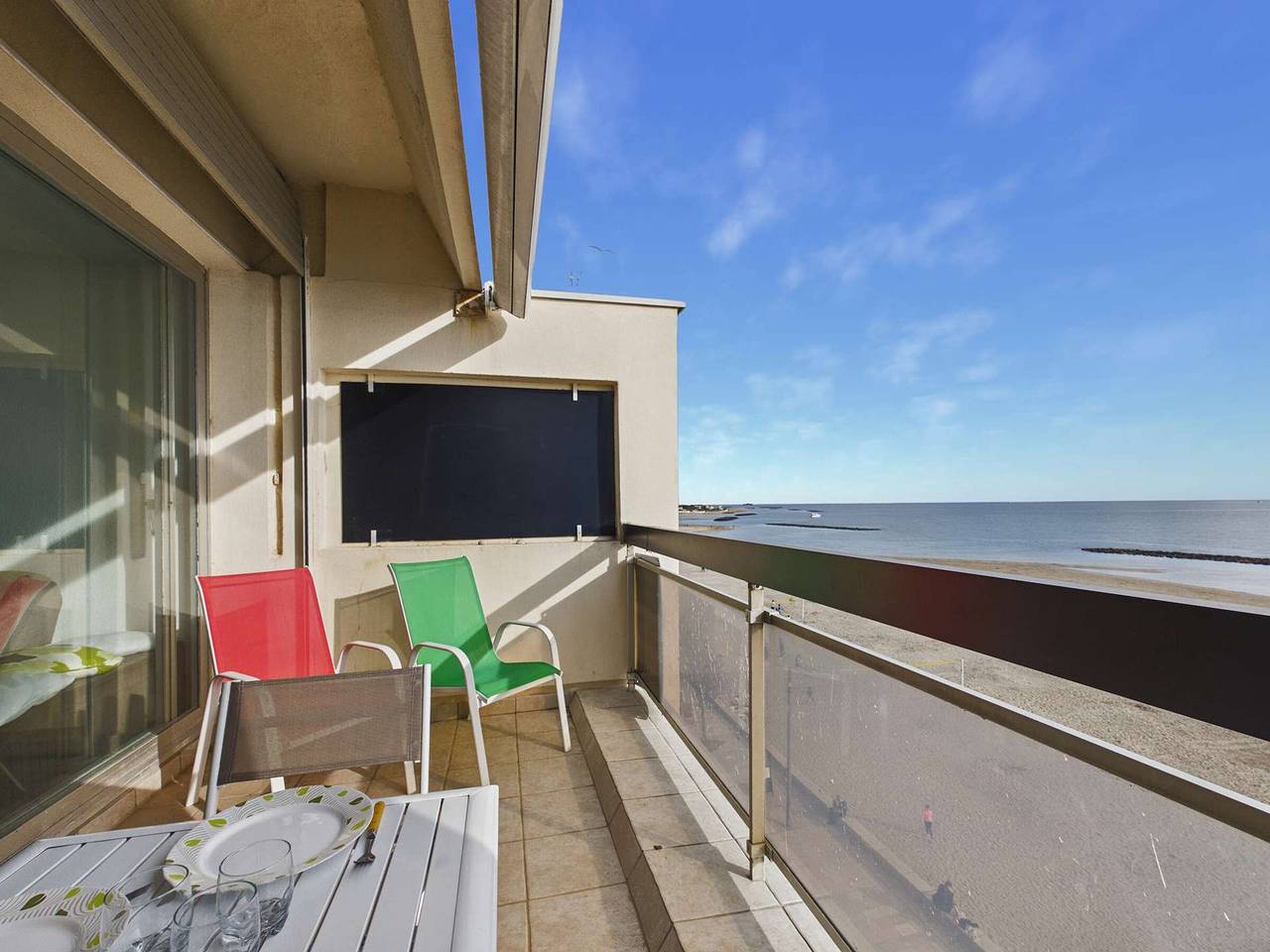 Studio entier, Studio lumineux face à la mer pour 3 personnes avec 2 terrasses - Grau d'Agde in Grau-d'Agde, Agde