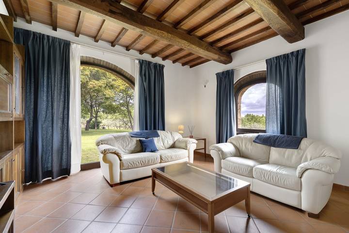 Villa für 12 Personen, mit Garten in der Toskana - 3