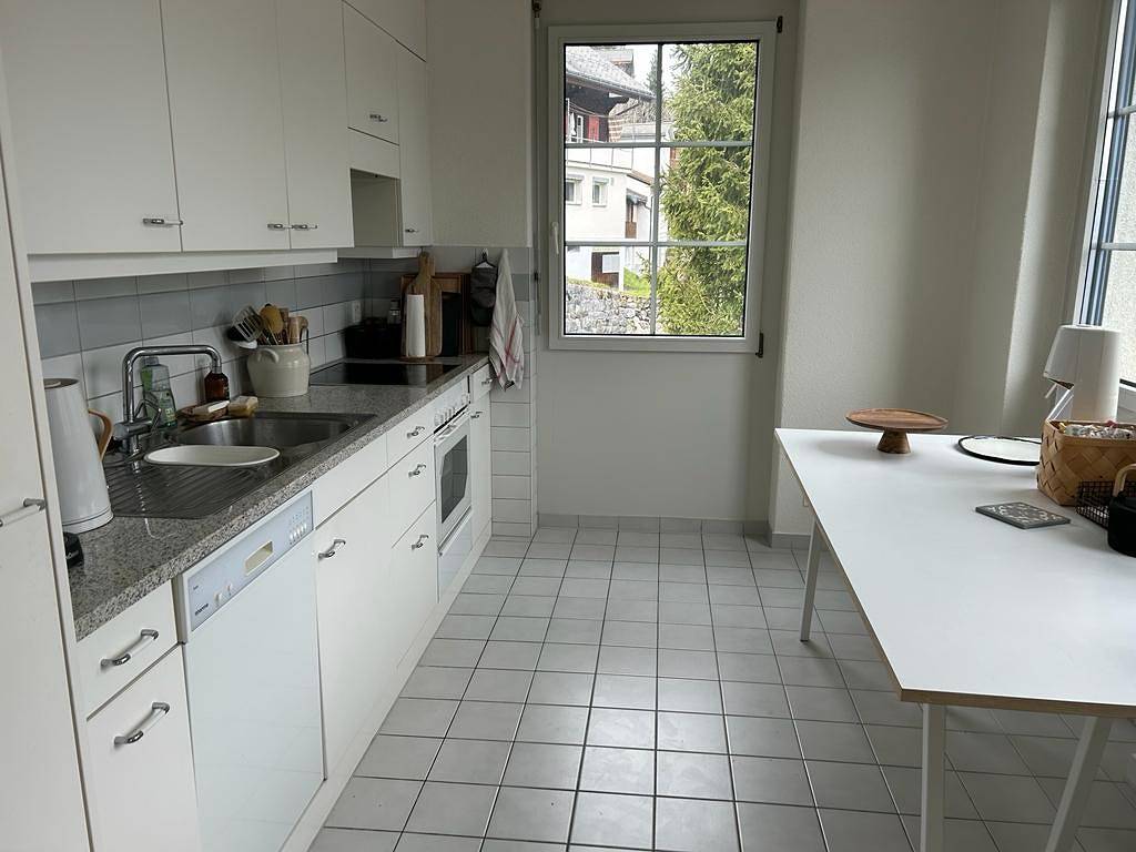 Ganze Ferienwohnung, Ferienwohnung im Dorf Nr. 198 - 3.5 - Zimmer Wohnung in Glarus Süd, Kanton Glarus