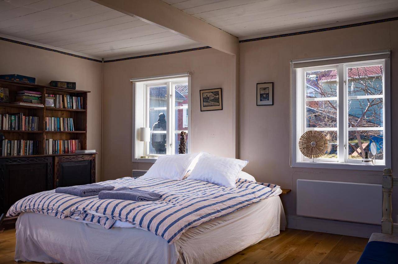 Ganze Wohnung, Remarkable Harbour View Cabin. in Östhammar, Uppsala