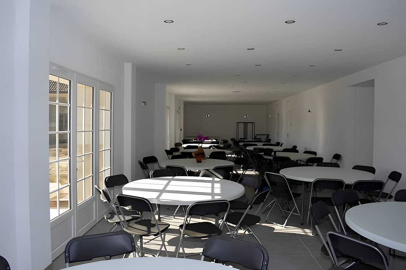 Ferienhaus 'Gîte De L'orchidée' mit privater Terrasse, Garten und Wlan in Saint-Épain, Loire-Tal