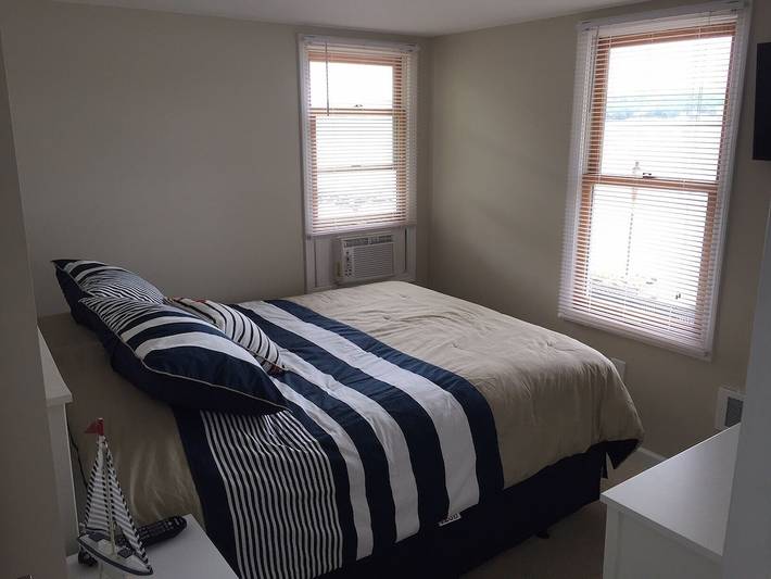 Vacation rental for 4 people, with yard in Keuka Lake