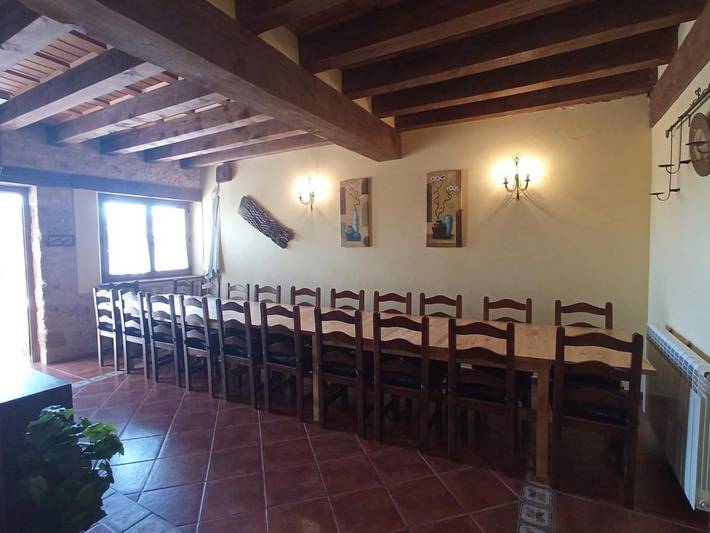 Casa rural para 15 personas, con jacuzzi en Comarca de Riaza - 4