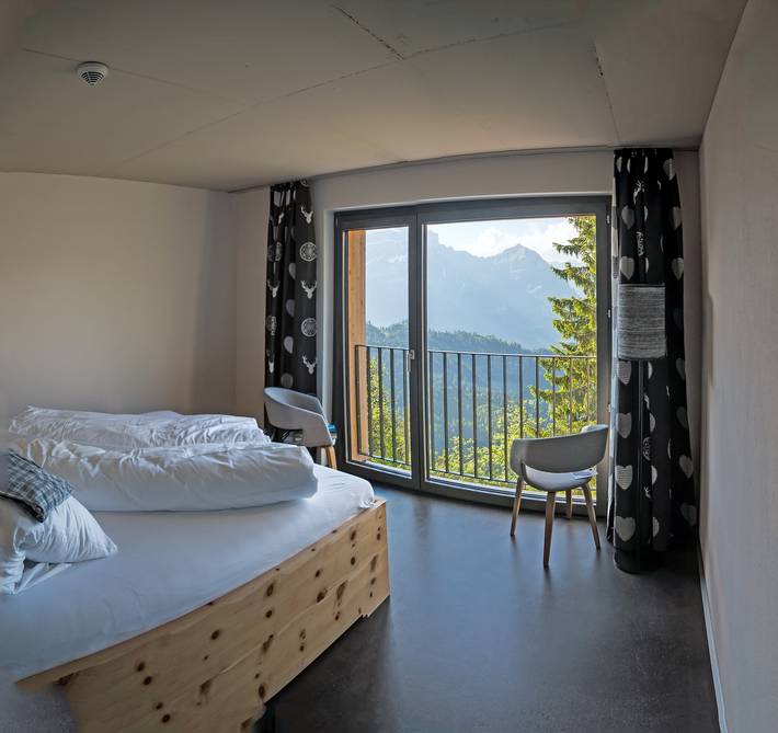 Berghotel Mettmen - Doppelzimmer in Schwanden, Glarus Süd