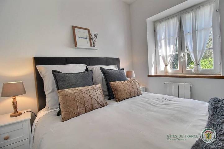 Location de vacances pour 4 personnes, avec jardin et terrasse, animaux acceptés à La Chapelle-Neuve - 4