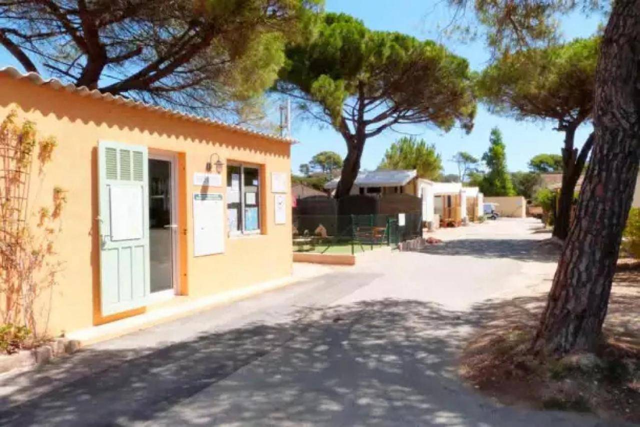 Two-Bedroom Apartment in La Bergerie, Hyeres