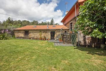 Casa De Férias para 4 Pessoas em Santa Maria da Feira, Norte, Foto 2