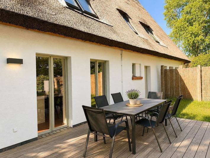 Ferienhaus für 6 Personen, mit Terrasse und Garten sowie Sauna und Ausblick in Altenkirchen - 3
