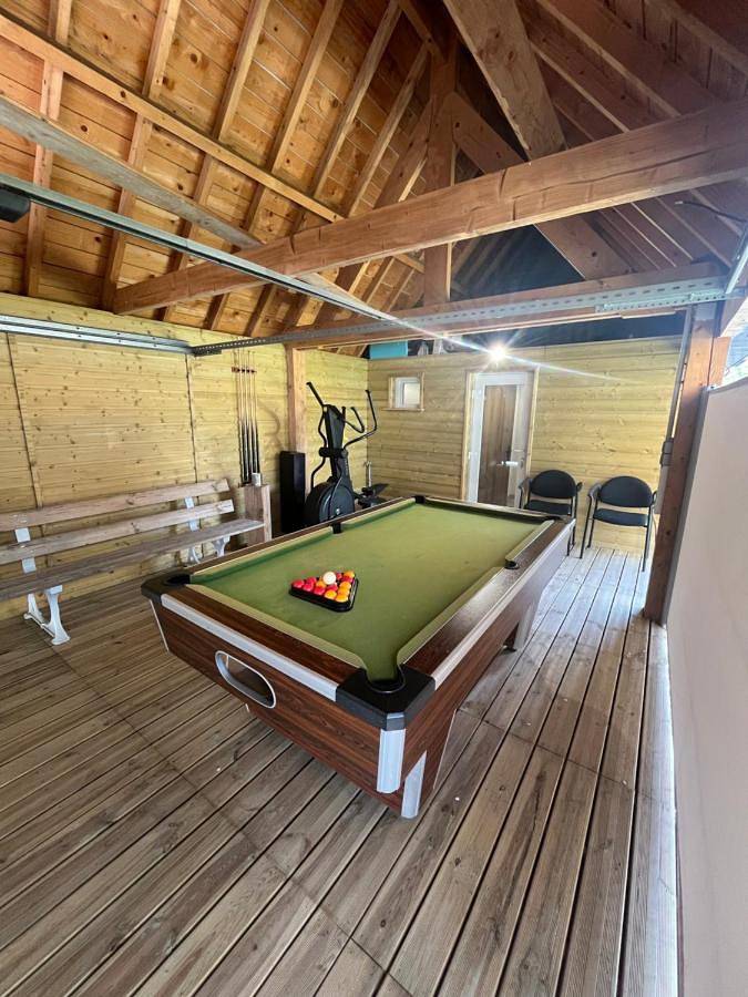 Gîte pour 4 personnes, avec terrasse dans Drouvin-le-Marais