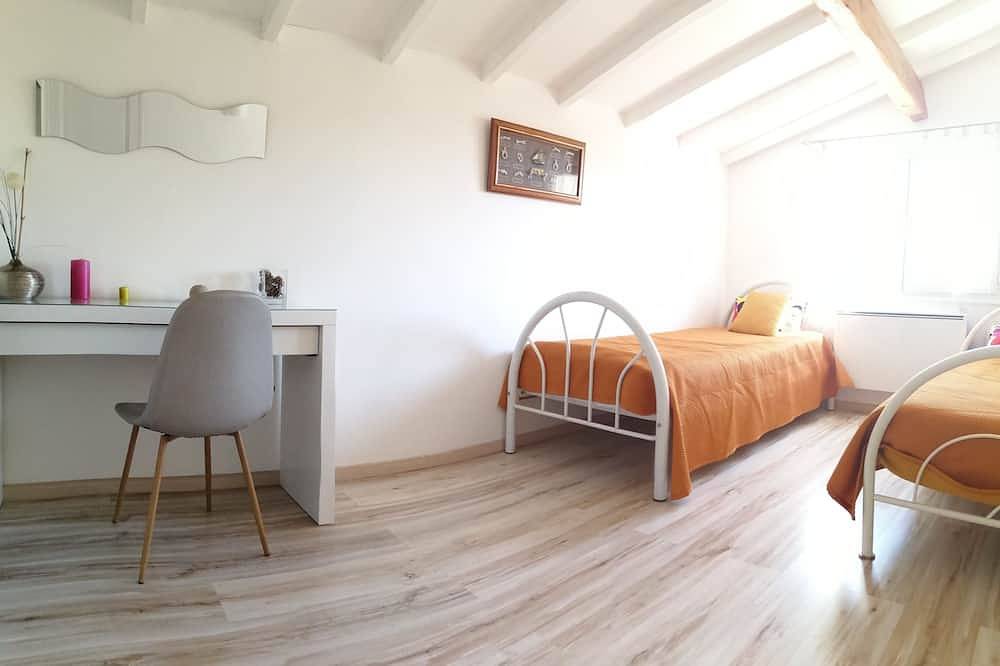 Komfortable Villa auf dem Land, nur 10 Mn von den Stränden entfernt in Fabrègues, Mittelmeerküste (Frankreich)