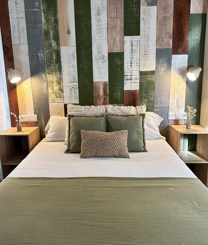 Hotel para 2 personas, con piscina y terraza además de vistas y jardín en Provincia de Burgos - 4