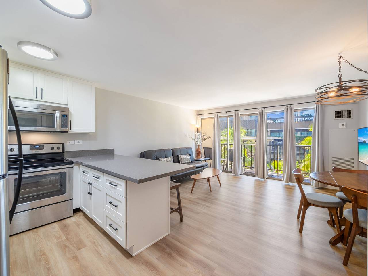 Hel lejlighed, Spacious 1Bdrm w/1 Parking/Ac/Washer/Dryer/Kitchen in Waikiki Beach, Honolulu