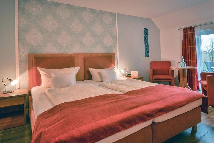 Hotel für 10 Personen, mit Terrasse und Whirlpool sowie Sauna in Ostbense - 3