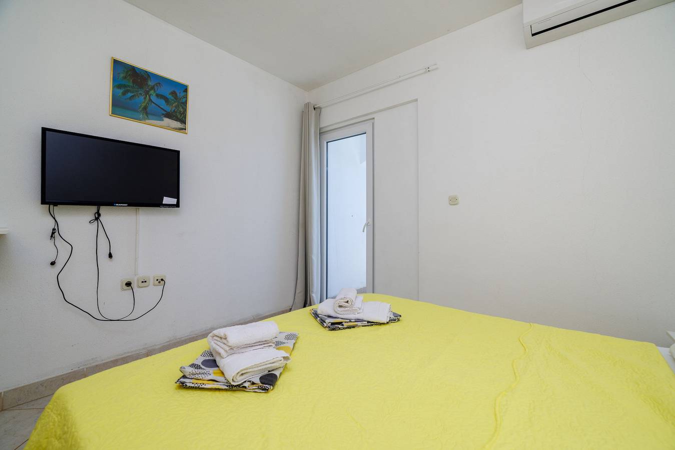 Ganzes Studio, Apartments Tasa in Baric Draga, Naturpark Velebit