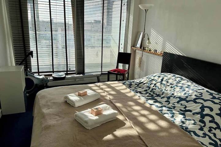 Appartement entier, Appartement de 3 pièces, lumineux,  avec balcons et vue panoramique in Paris, Île de France