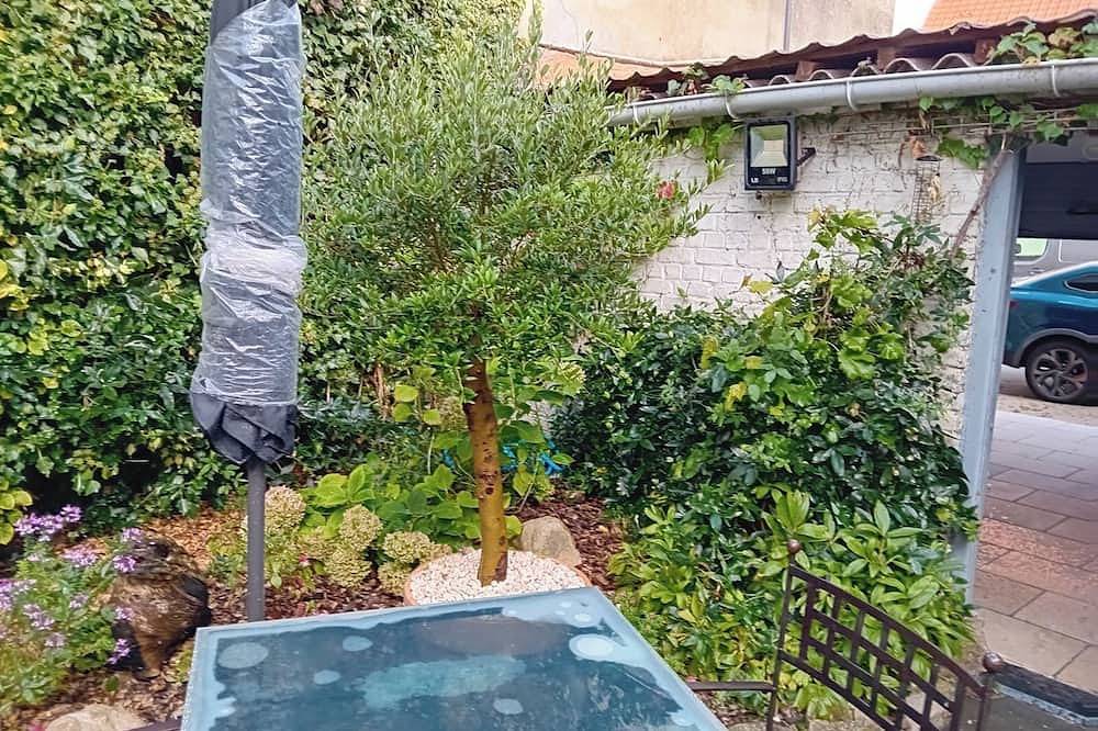 House In The Moat in Gravelines, Dunkirk region