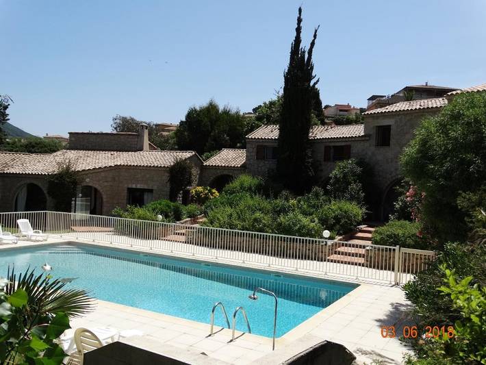 Maison de vacances pour 4 personnes, avec vue ainsi que piscine et jardin