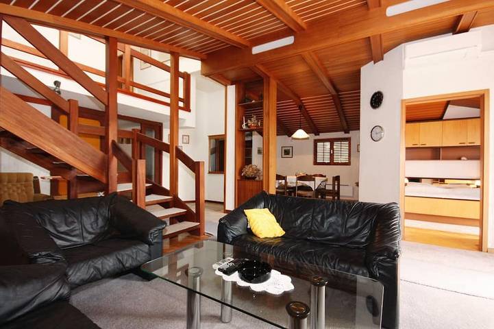 Ferienwohnung für 8 Personen, mit Balkon - 1
