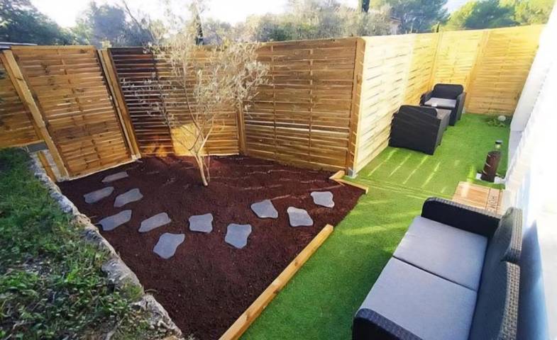 Chambre d’hôte pour 2 personnes, avec vue et terrasse à Cuges-les-Pins - 4