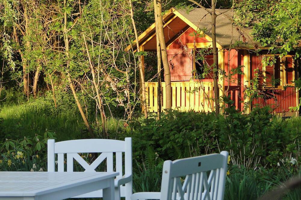 Ganze Wohnung, Altes Bauernhaus an der Ostsee,  mit Terrasse in Stove, Boiensdorf