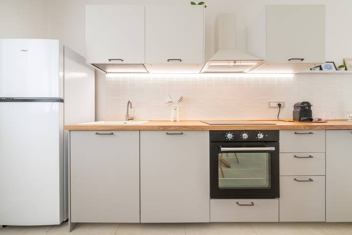 Entire apartment, Apartment 'Domus Luna' with Wi-Fi and Air Conditioning in Teulada, Cagliari Province