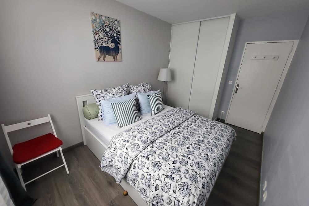 Entire apartment, Elegant Appartement meublé de 3 chambres sur \n81 m² Champigny-Sur-Marne. in Champigny-sur-Marne, Val-de-Marne