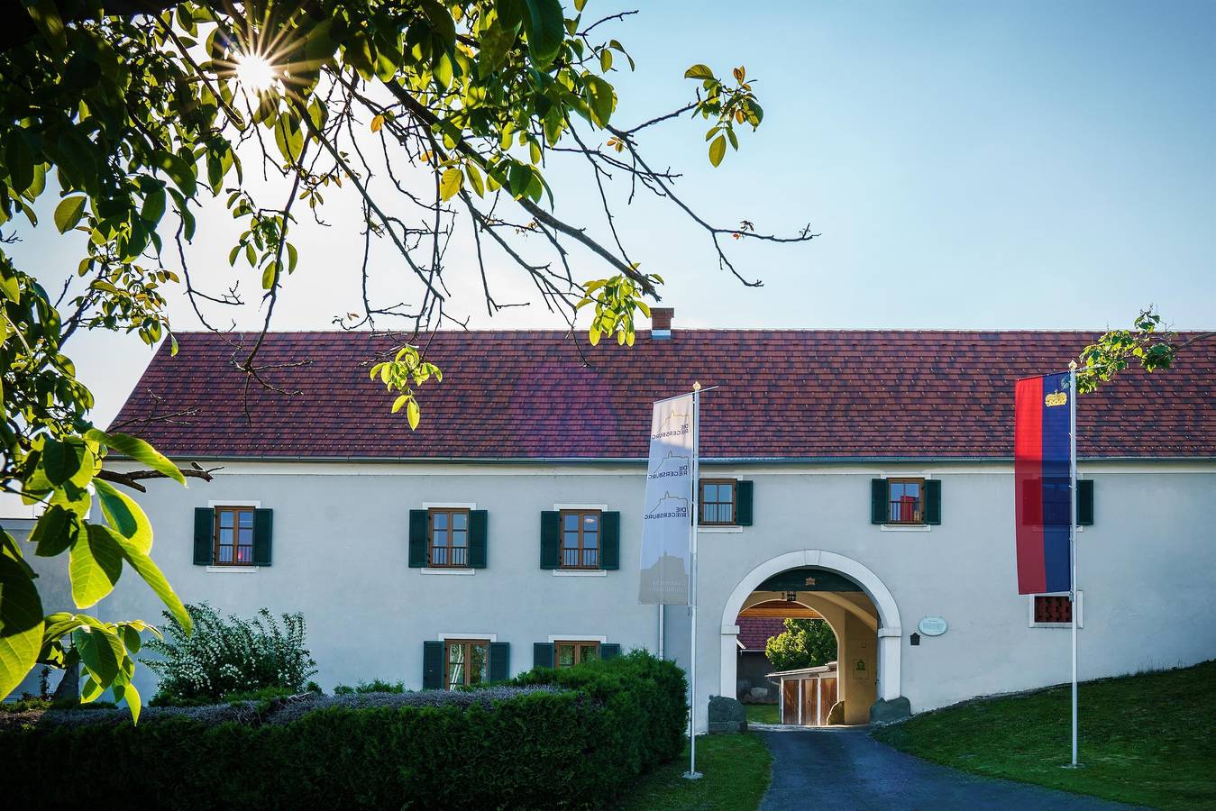 Ganze Ferienwohnung, Doppelzimmer in Südoststeiermark, Riegersburg