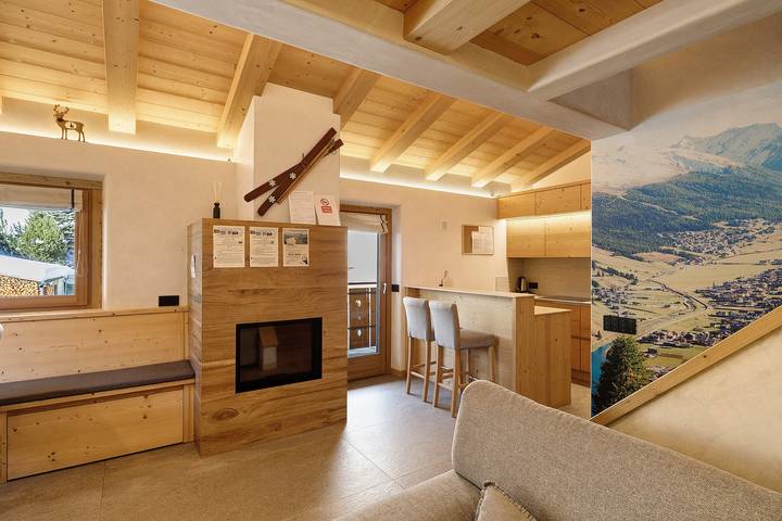 Appartamento intero, Appartamento 'Alpino' con Balcone e Wi-Fi in Livigno (Borgo), Livigno
