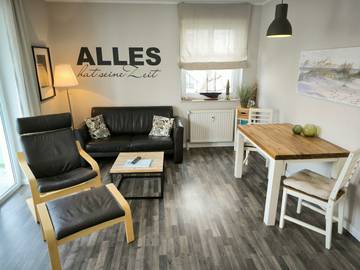Ferienwohnung für 2 Personen, mit Balkon in Göhren