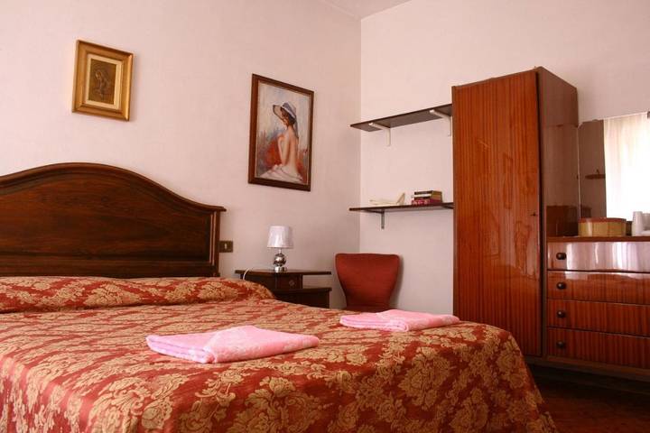 Maison d’hôte pour 3 personnes, avec jacuzzi ainsi que terrasse et jardin à Lucca - 4