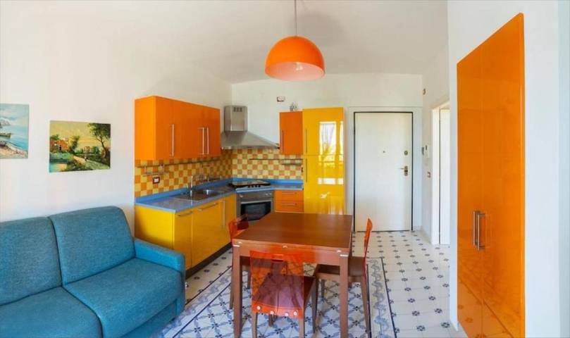 Ferienwohnung für 4 Personen, mit Balkon und Ausblick in San Benedetto del Tronto - 3