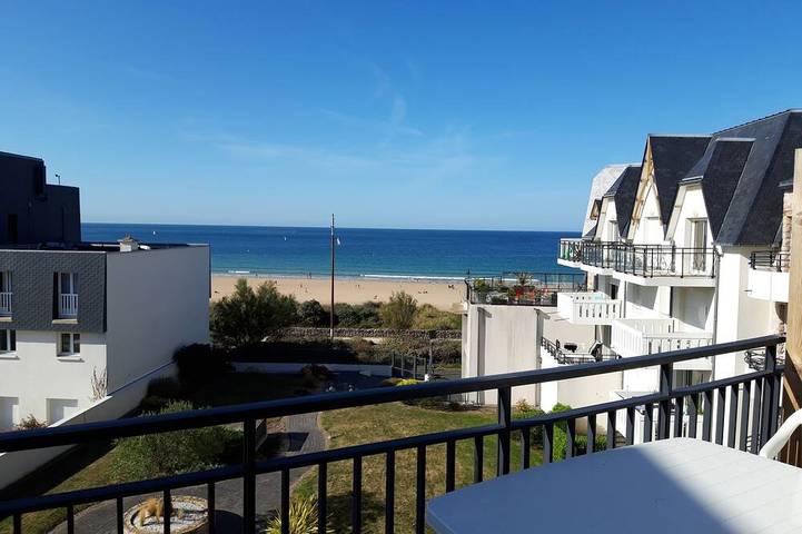 Location de vacances pour 6 personnes, avec balcon et jardin à Fréhel