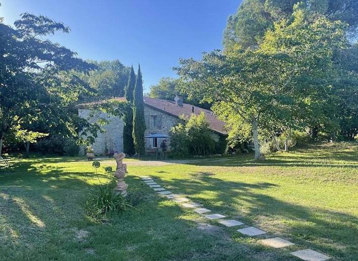 Location de vacances pour 2 personnes, avec terrasse et vue ainsi que piscine et jardin à Orthevielle - 4