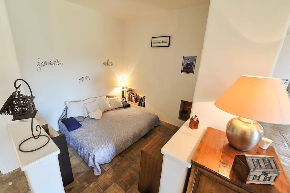 Villa Lou Bres bis, 160m2 pool 4 bedrooms in Cassis, Nationalpark Calanques
