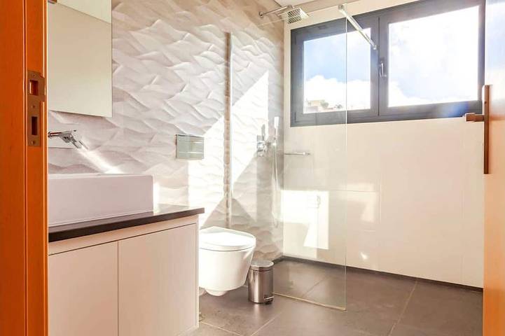 Villa Serramar by LovelyStay in Estreito da Calheta, Madeira