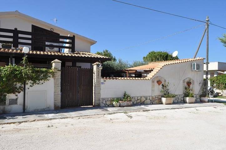 Villa pour 6 personnes, avec Balcon/Terrasse à San Vito Lo Capo