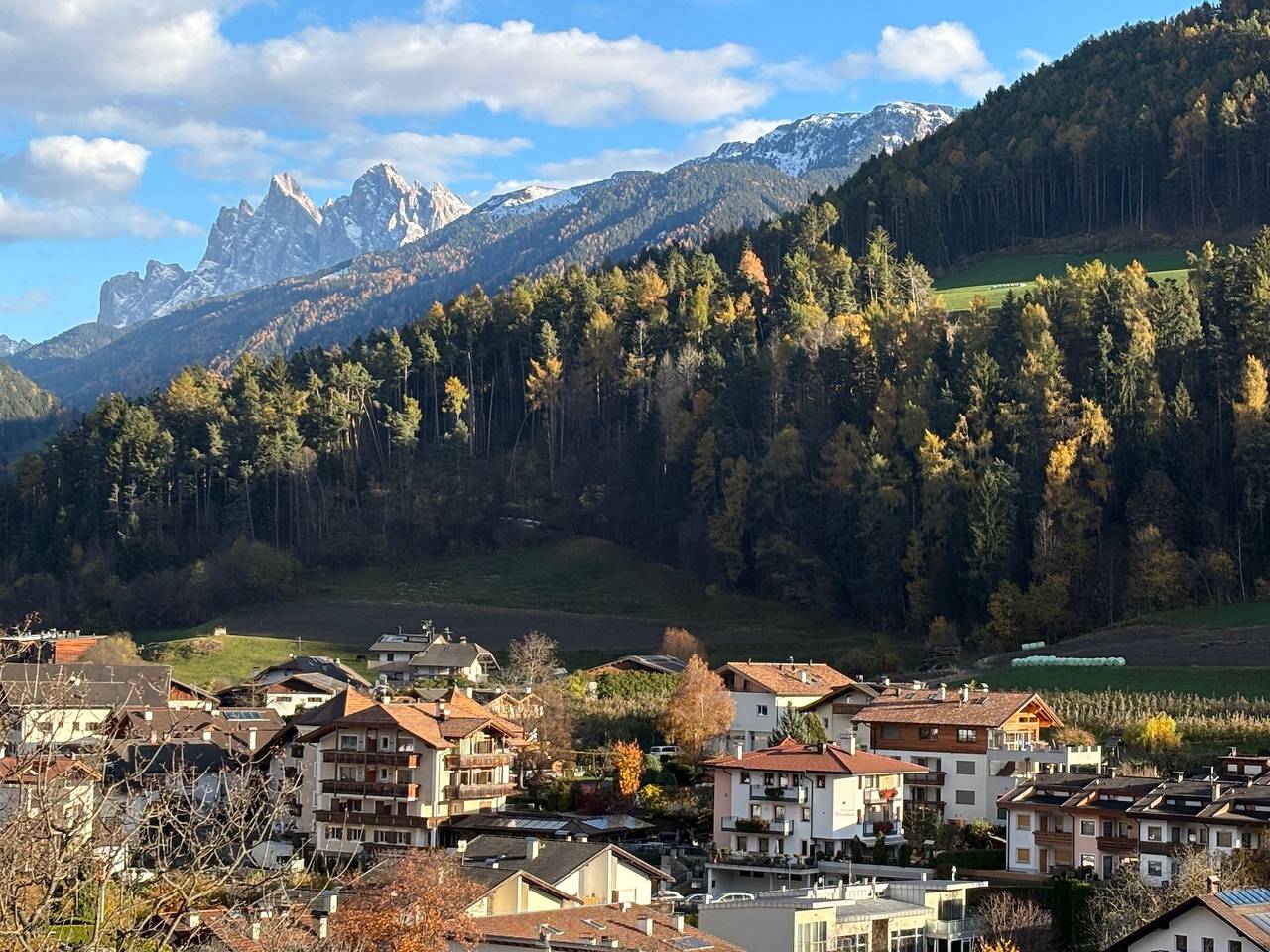 Ganze Wohnung, Apartments Marialisa Superior 'Apt Rose' mit Bergblick, Whirlpool & Wlan in Gufidaun, Klausen