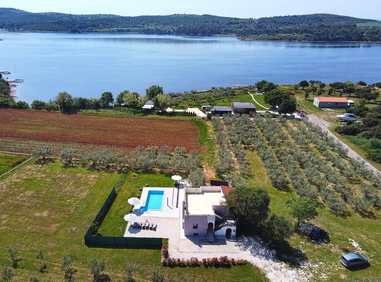 Ferienhaus für 6 Personen mit Pool in Pomer, Südküste Istrien